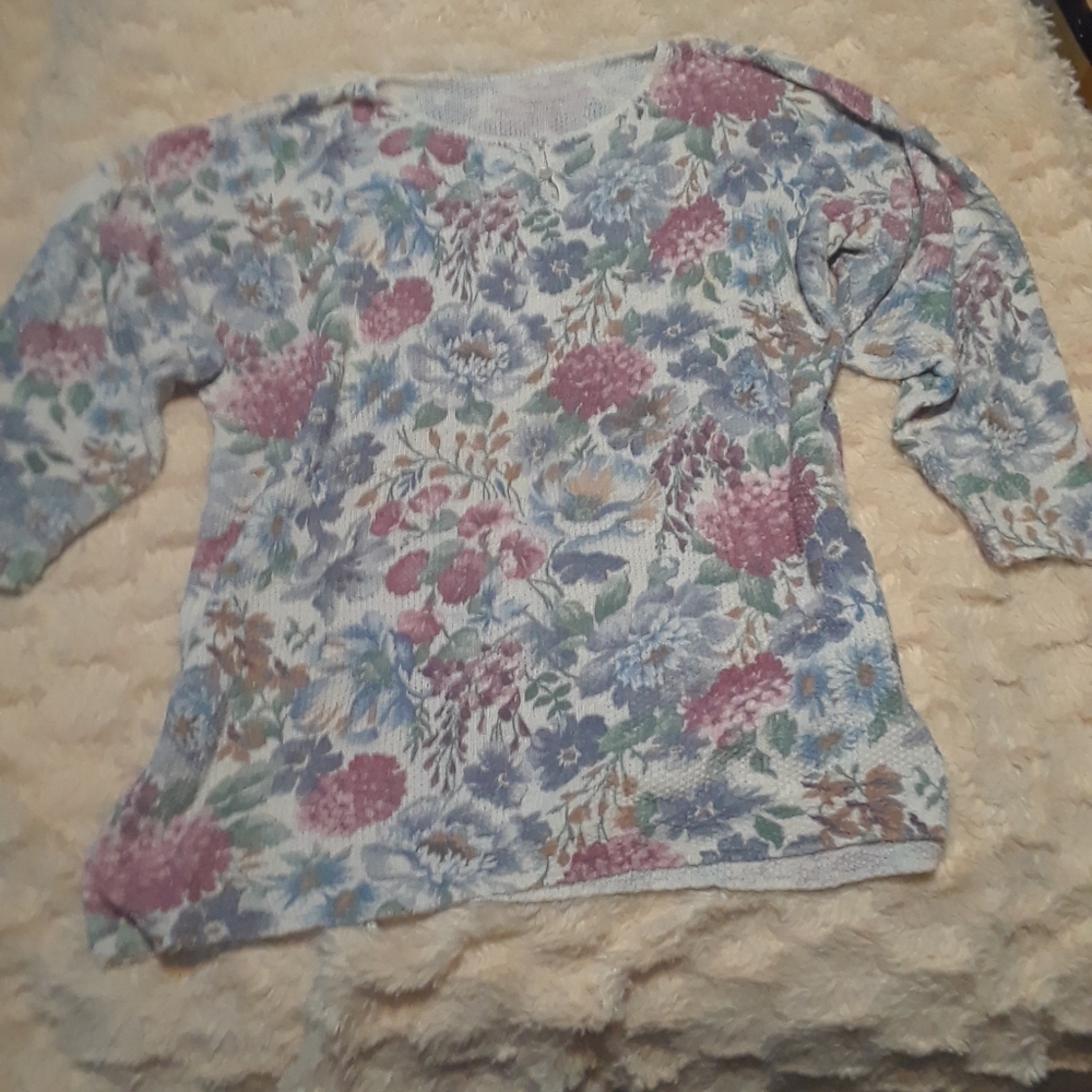 VINTAGE Floral Sweater